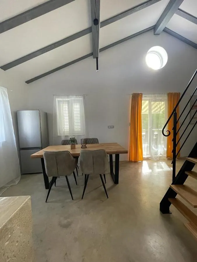 Apartment Gallery Nerezine